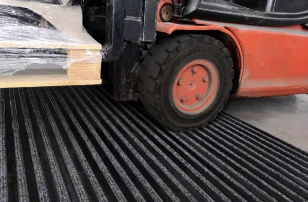 Tapis en rail aluminium