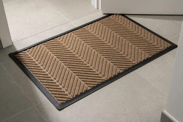 Tapis d&rsquo;entrée durable et résistant