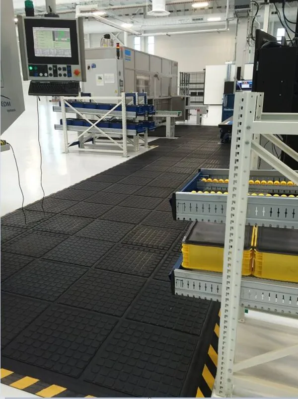 Tapis anti-fatigue secteur industriel