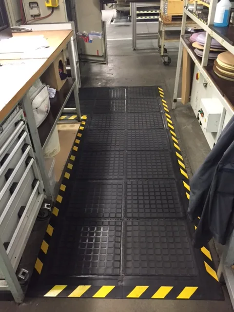 Tapis anti-fatigue secteur industriel