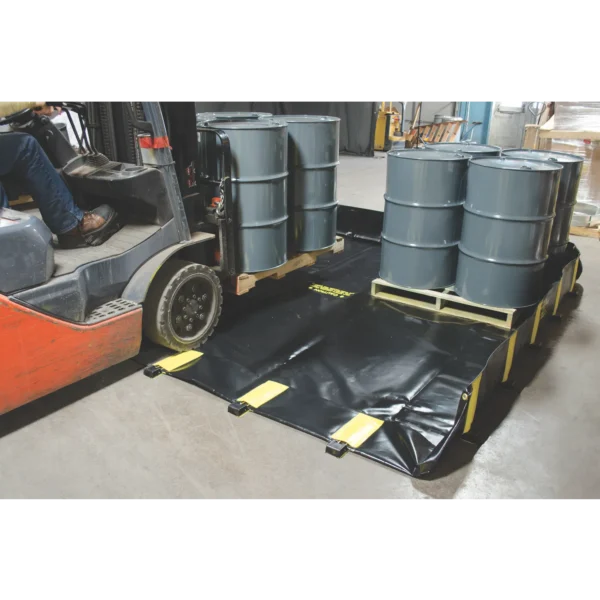 Bac de rétention souple pliable avec équerres