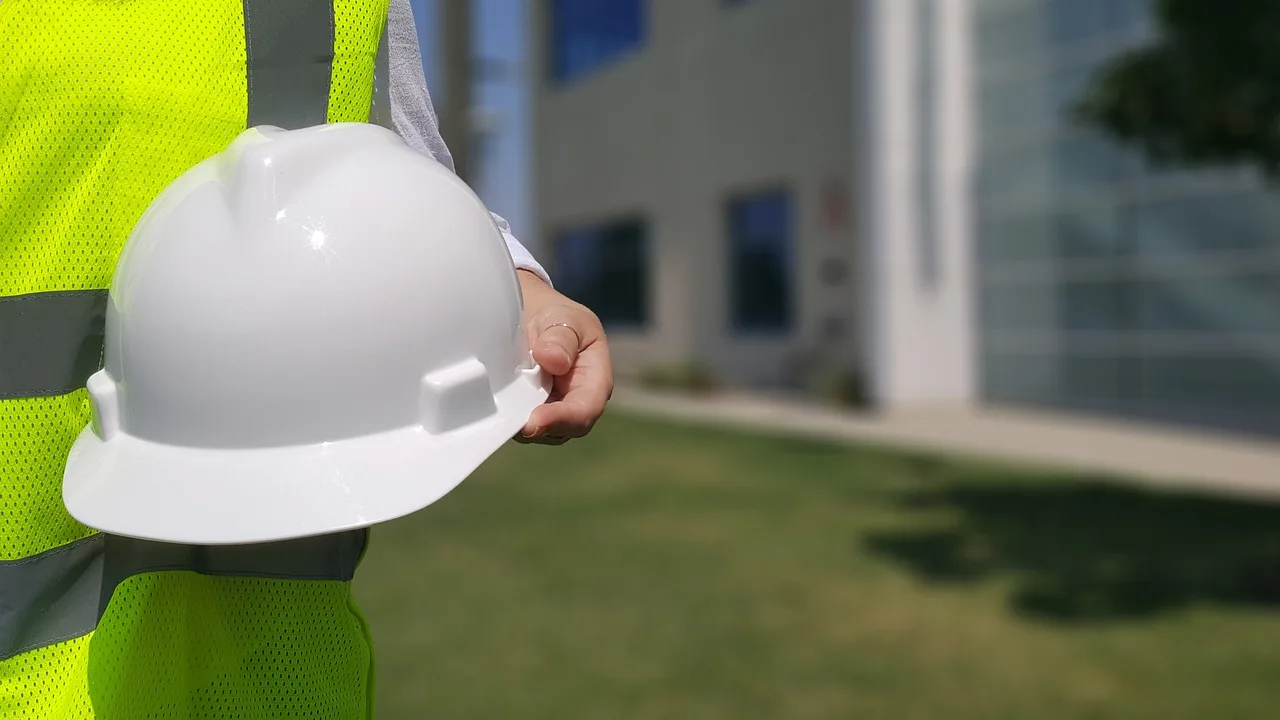 Les Normes de sécurité à respecter pour les revêtements de sol en milieu professionnel