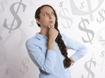 Quel budget prévoir pour l&rsquo;achat et l&rsquo;entretien des tapis dans mon entreprise ?