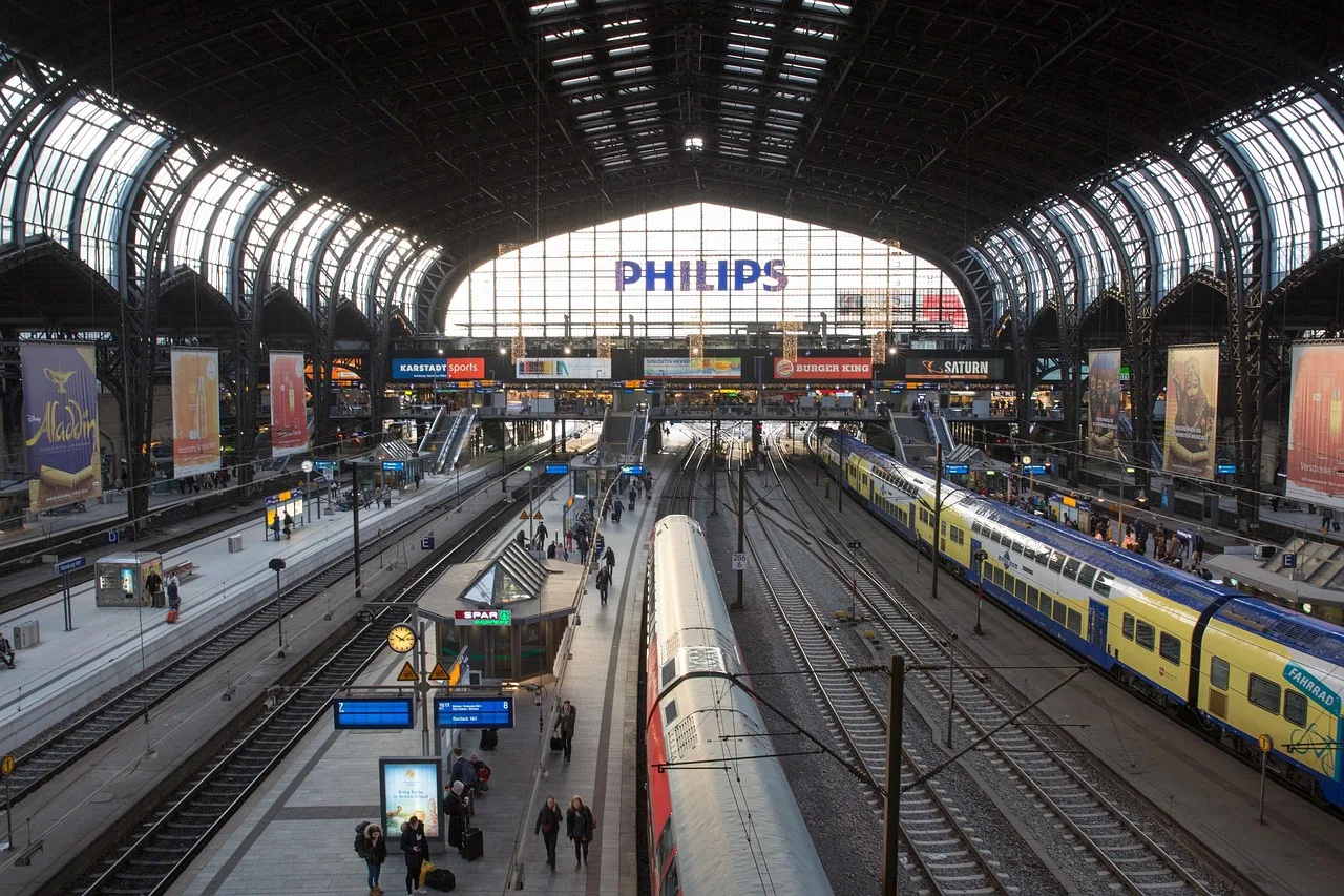 Tapis personnalisés dans les gares : l’outil clé pour renforcer l’image de votre gare et attirer l’attention des voyageurs 🚉