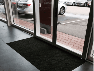 Quelle taille choisir pour un tapis d’accueil ?