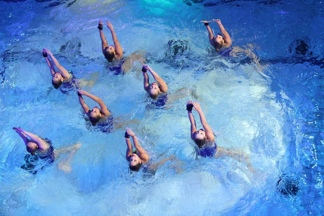 Tapis de sol pour piscines : Pourquoi opter pour un tapis anti-glisse pour votre espace aquatique ? 🏊♂️
