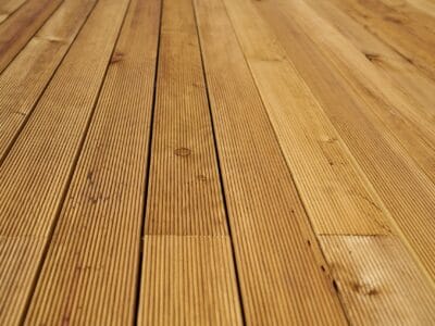 Les tapis antifatigue sont-ils adaptés à tous les types de sols ?
