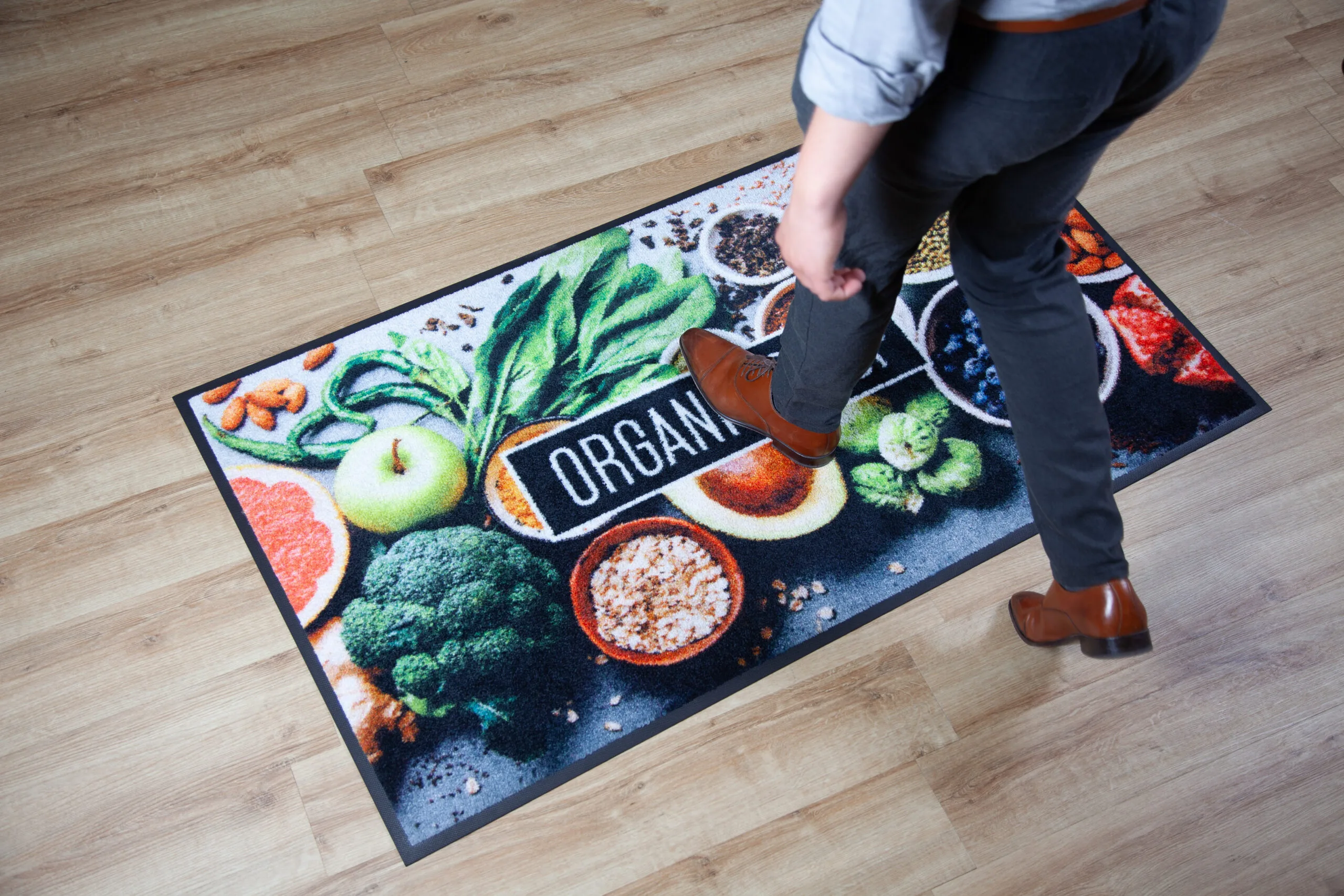 Tapis logo personnalisés : Comment un tapis peut-il transformer l’image de votre entreprise ?