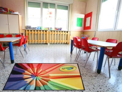 Les Meilleurs Tapis pour Crèches : Sécurisez le Sol et Créez une Ambiance Colorée et Stimulante pour les Enfants 👶🧸