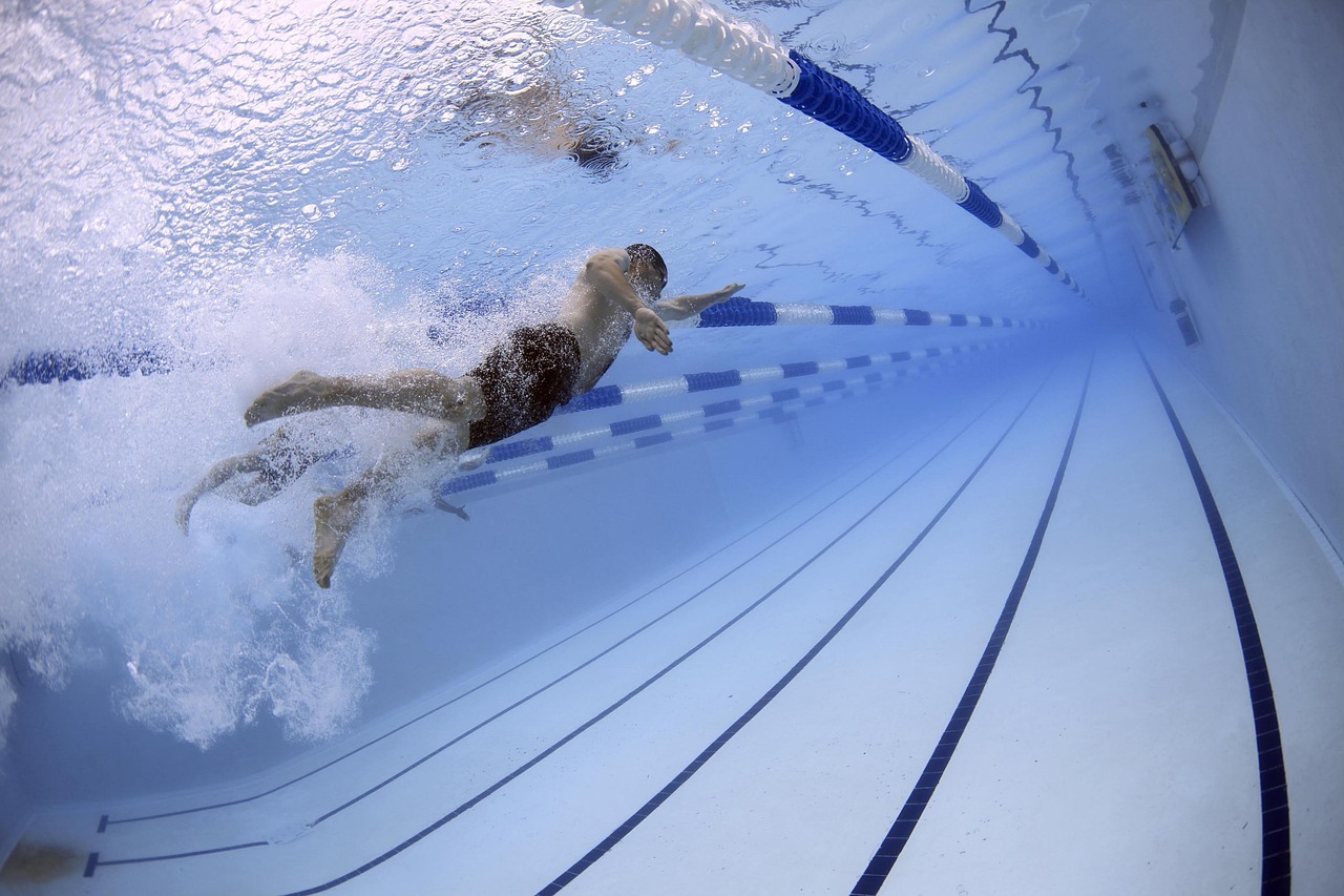 Tapis antidérapant piscine pour campings et collectivités : solutions adaptées