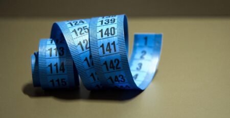 Quelle épaisseur de tapis choisir : guide complet pour les professionnels.