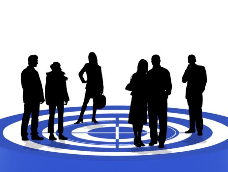 Tapis logo pour franchise : comment garder une cohérence visuelle entre tous les points de vente ?